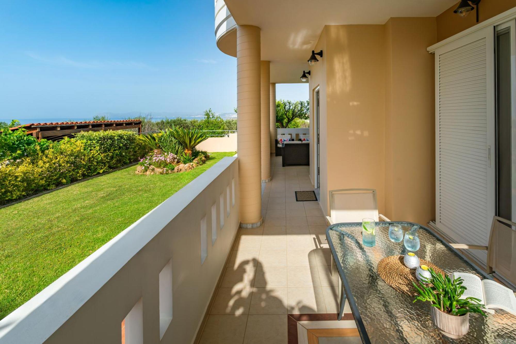 Villa Aretousa 1 Агия-Марина Экстерьер фото